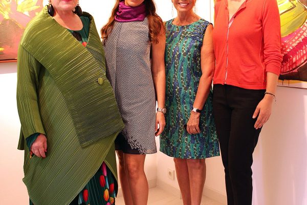 Elvira_Bach_Anna_Laudel_Contemporary_Opening_Akaretler_2013_16