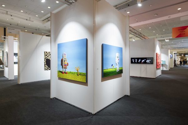 Contemporary_Istanbul_2019_Installation_View_Anna_Laudel_Low_01