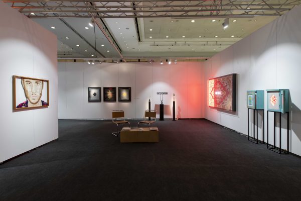 Contemporary_Istanbul_2019_Installation_View_Anna_Laudel_Low_13