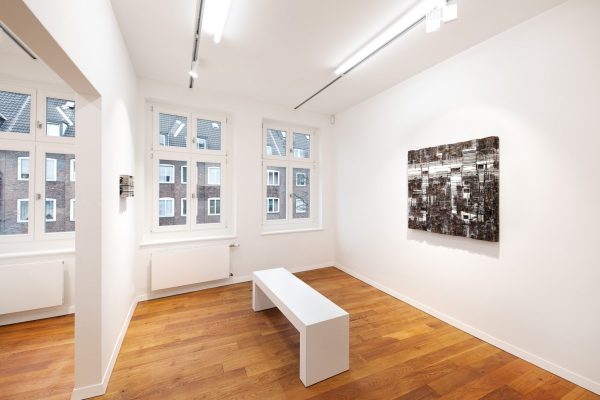 Mathias_Hornung_Install_Shot_Anna_Laudel_2020_Low_08